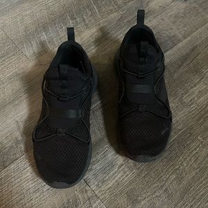 1.5 Little Boys, Puma Sneakers